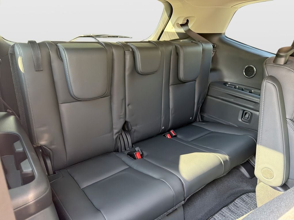 New 2026 Subaru Ascent Limited AWD/4WD image 28