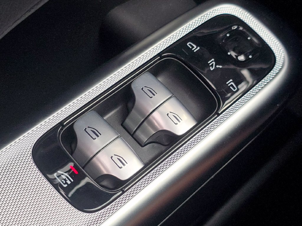 New 2027 Mercedes-Benz E 450 4MATIC Sedan image 27