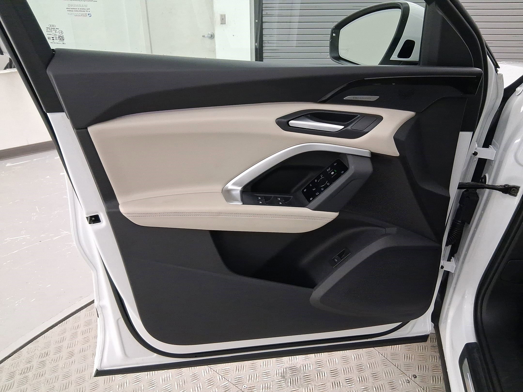 Used 2025 Audi Q5 Premium Plus w/ Premium Plus image 20