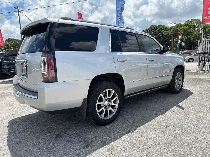 Used 2015 GMC Yukon Denali AWD/4WD image 5