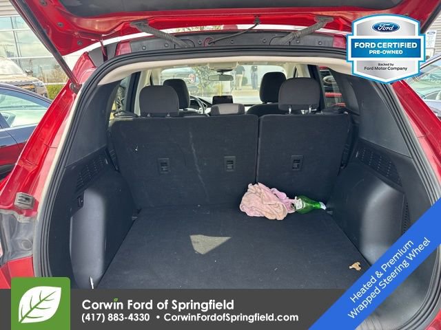 Used 2021 Ford Escape SE w/ SE Sport Appearance Package image 7