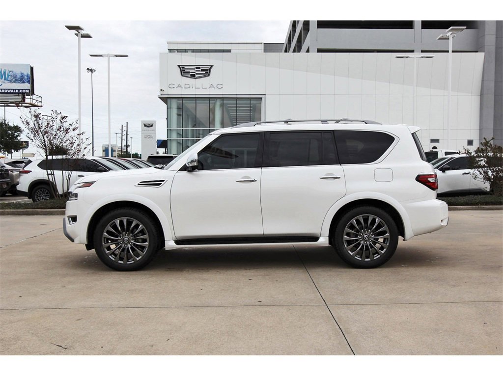 Used 2023 Nissan Armada Platinum w/ Captain's Chairs Package image 3