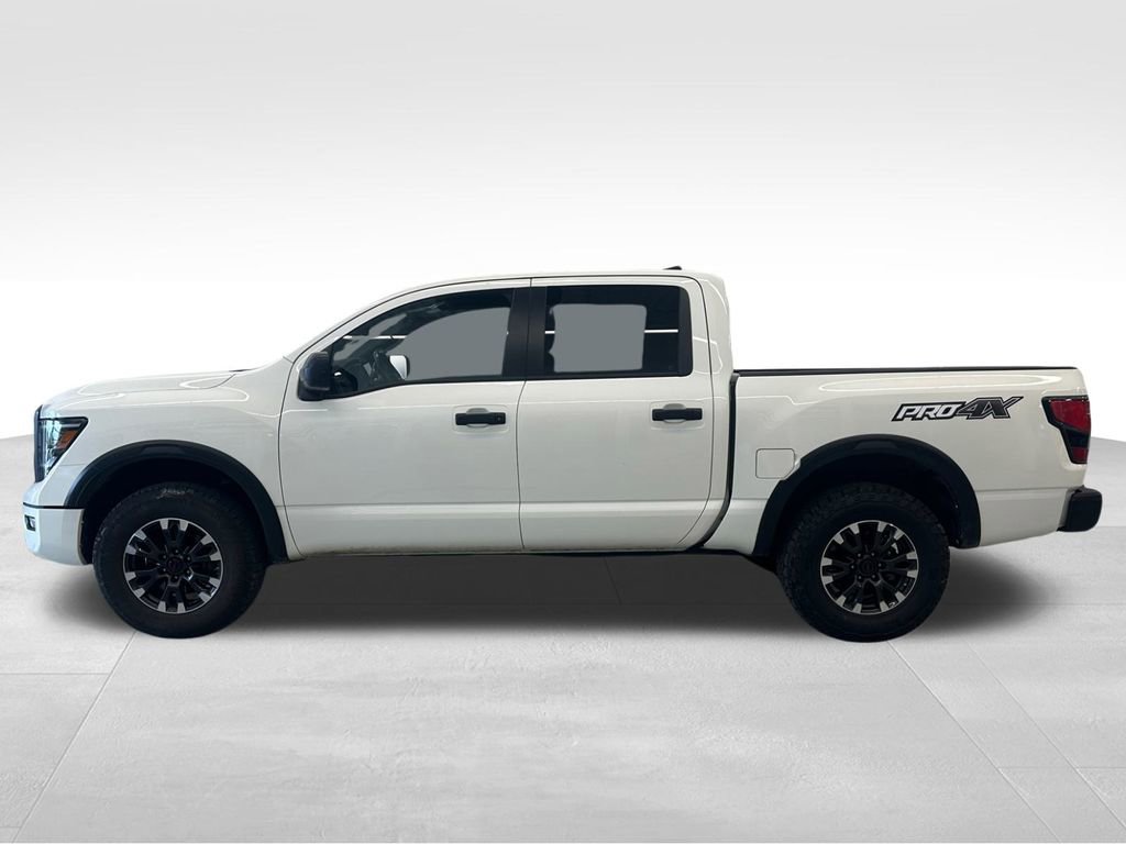 Used 2023 Nissan Titan PRO-4X image 2