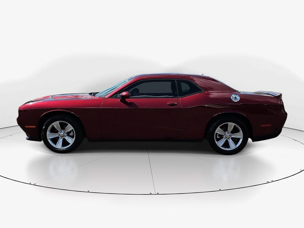 Used 2020 Dodge Challenger SXT image 9