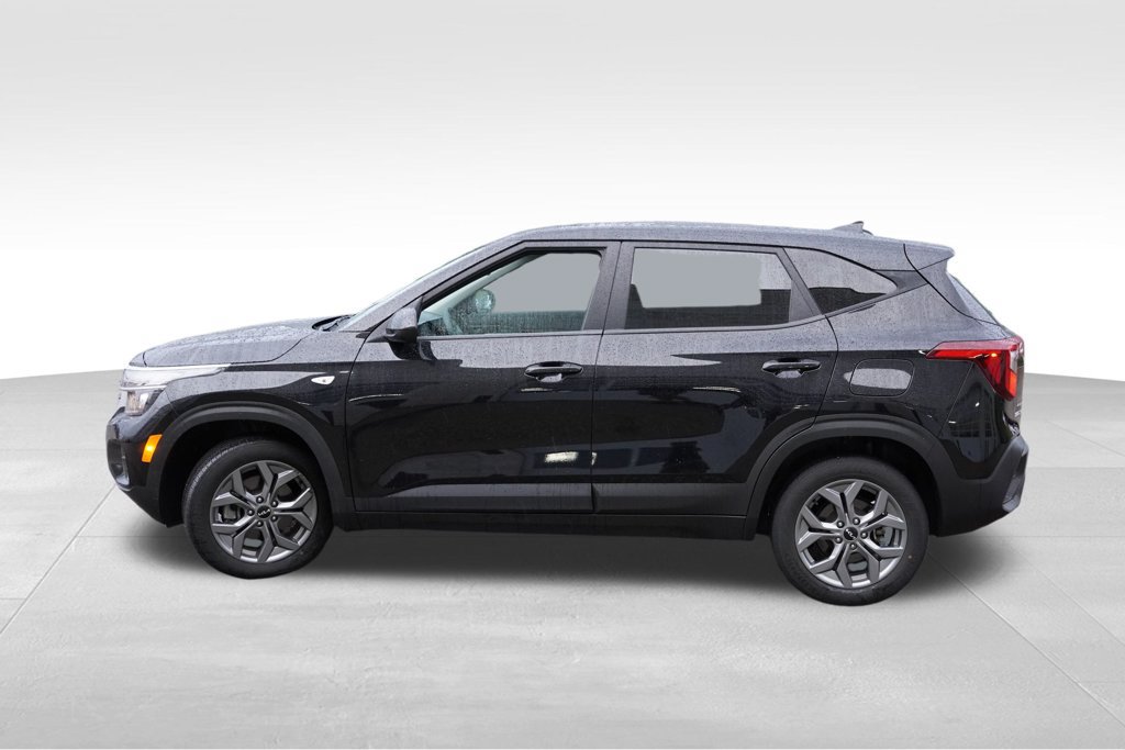 Certified 2024 Kia Seltos LX AWD/4WD image 9