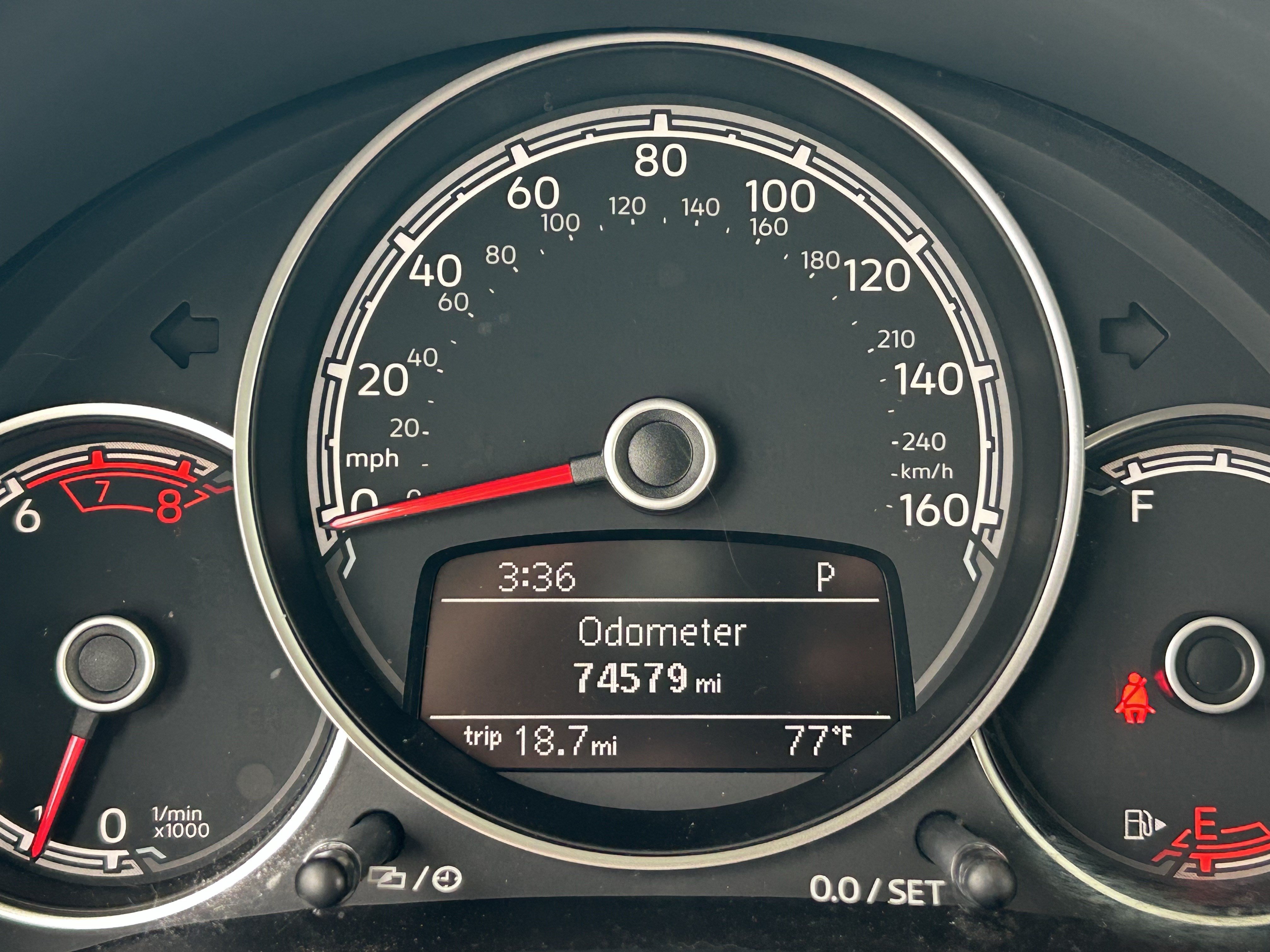 Used 2019 Volkswagen Beetle 2.0T SE FWD image 26