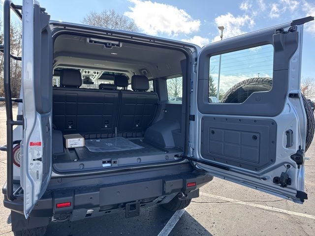 New 2026 INEOS Grenadier Fieldmaster Edition AWD/4WD image 26