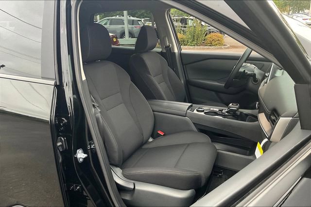 New 2026 Nissan Rogue S image 26