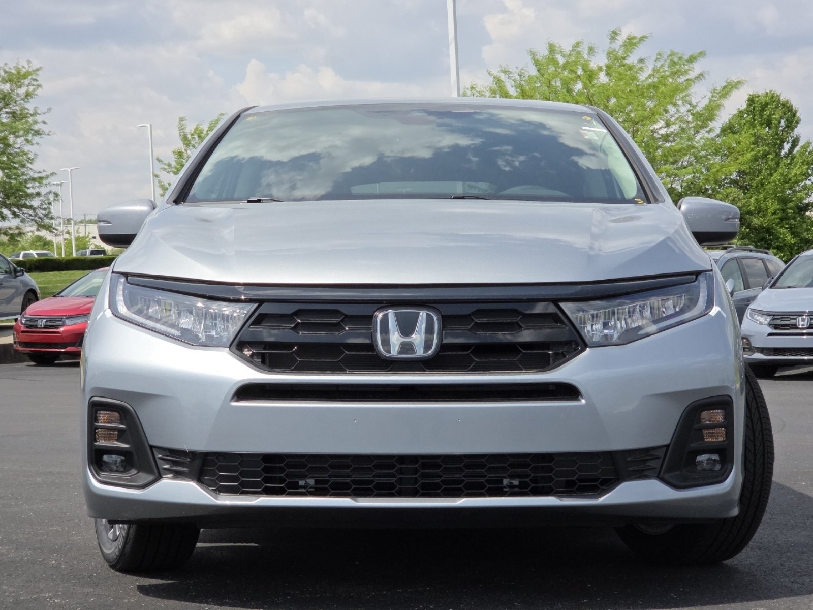 New 2026 Honda Odyssey Touring image 14