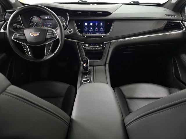 Certified 2023 Cadillac XT5 Premium Luxury w/ LPO, Floor Liner Package image 14