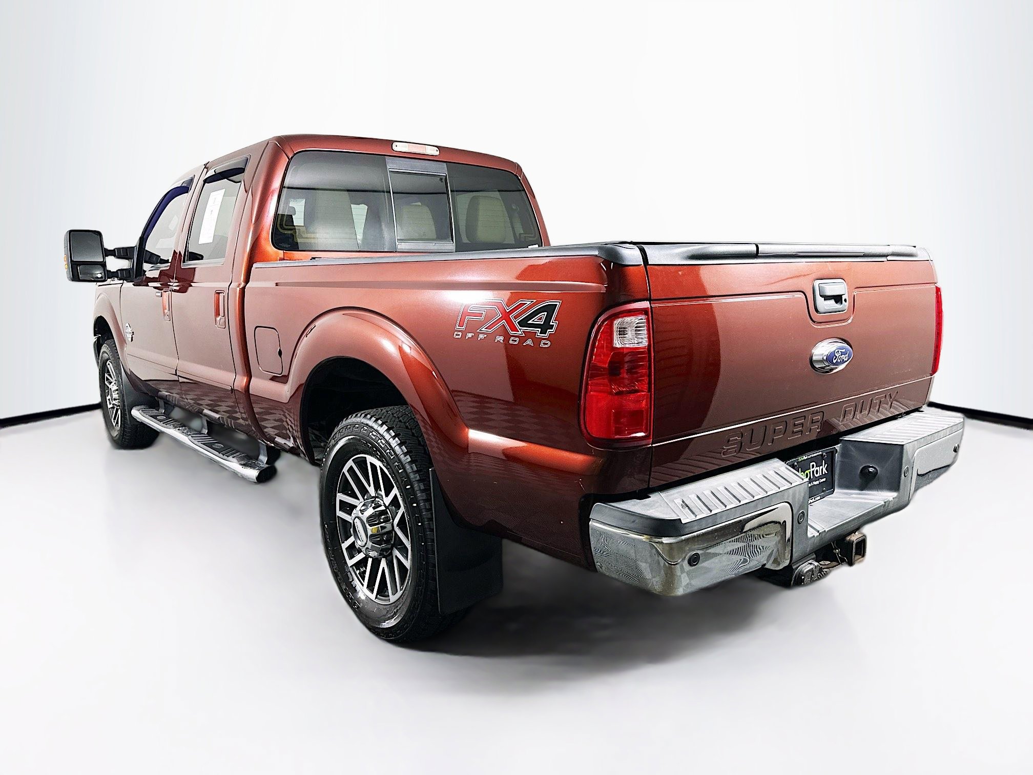 Used 2015 Ford F250 Lariat w/ Lariat Interior Package AWD/4WD image 5
