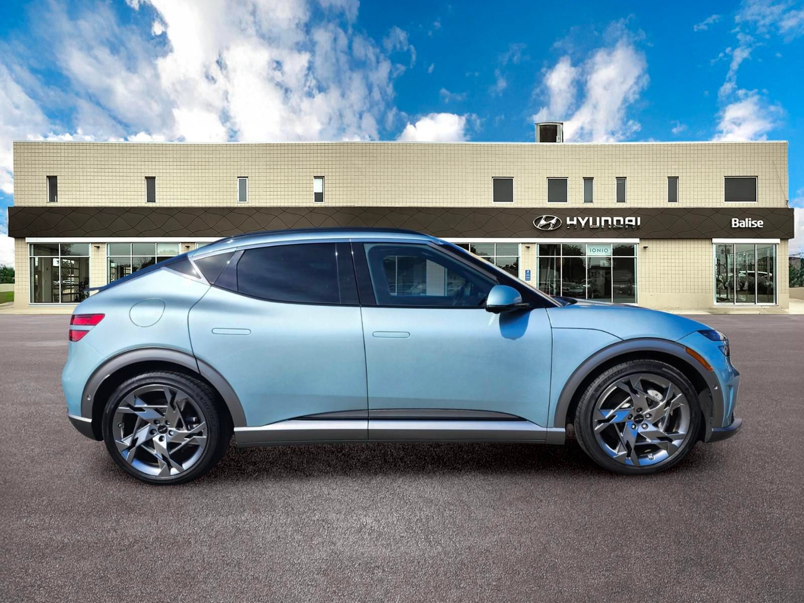 Used 2023 Genesis GV60 Performance AWD/4WD image 2