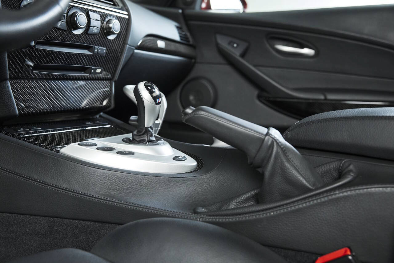 Used 2006 BMW M6 Coupe RWD image 68