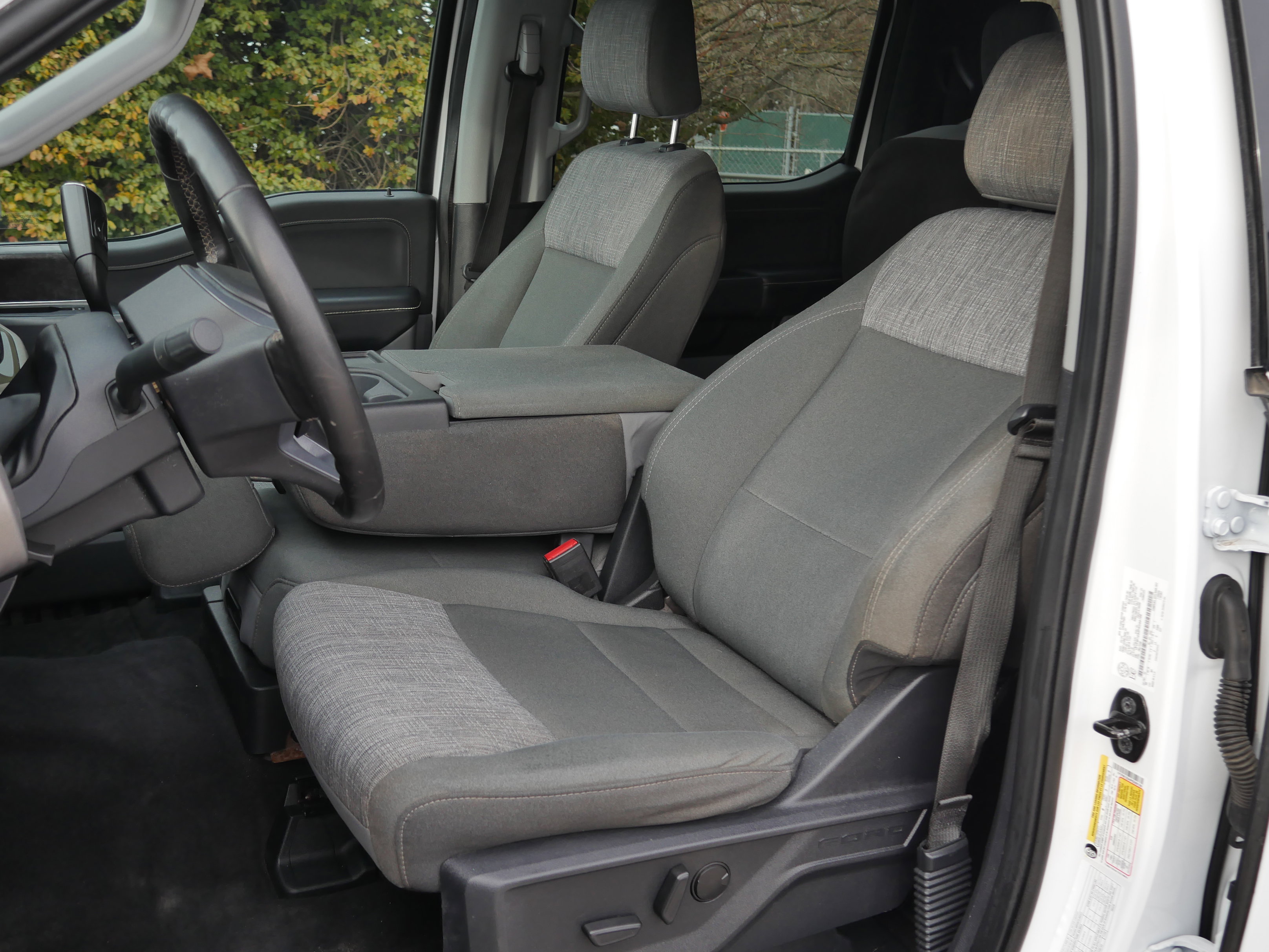 Certified 2023 Ford F150 XLT w/ Equipment Group 302A High image 35