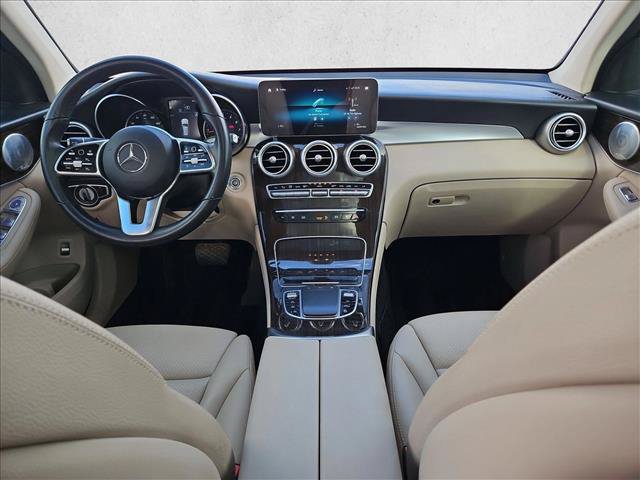 Used 2020 Mercedes-Benz GLC 300 image 18