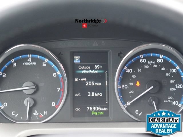 Used 2017 Toyota RAV4 Limited AWD/4WD image 18