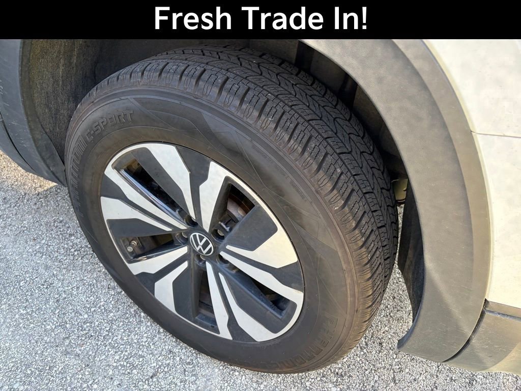 Used 2024 Volkswagen Atlas SE image 6