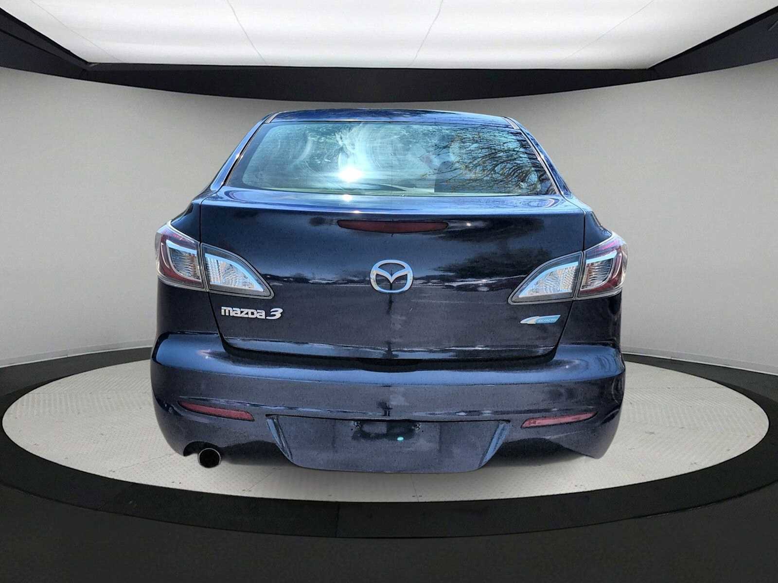 Used 2012 MAZDA MAZDA3 i Touring image 7