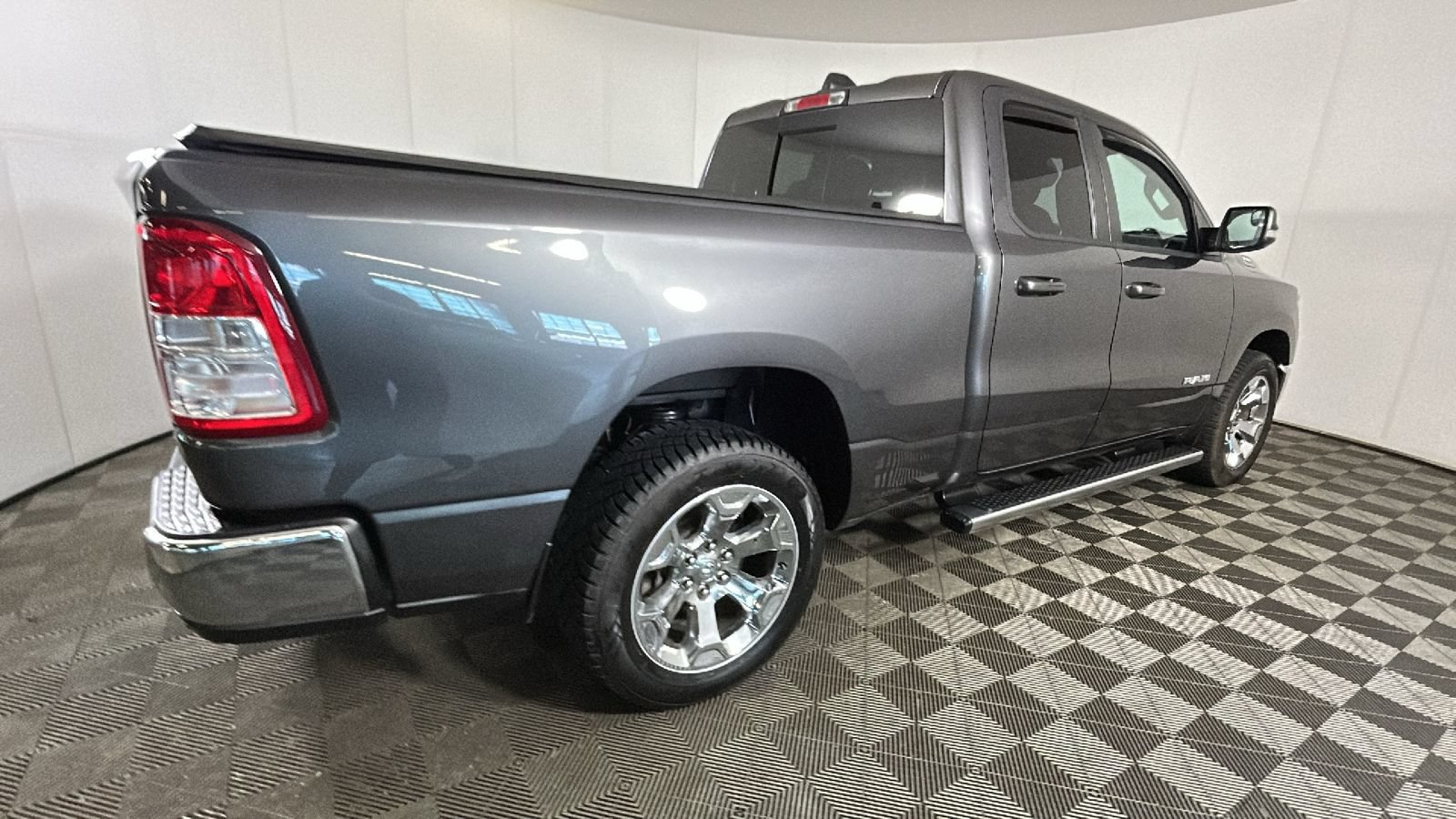 Used 2022 RAM 1500 Big Horn RWD image 3