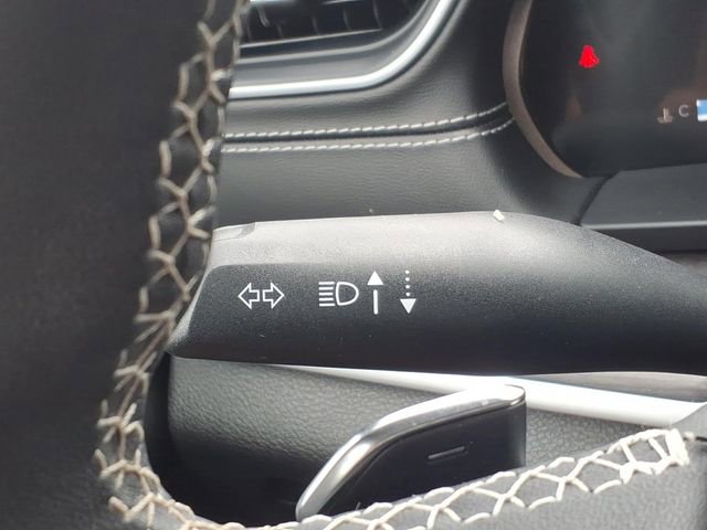 Used 2024 Jeep Grand Cherokee Limited w/ Black Appearance Package RWD image 26