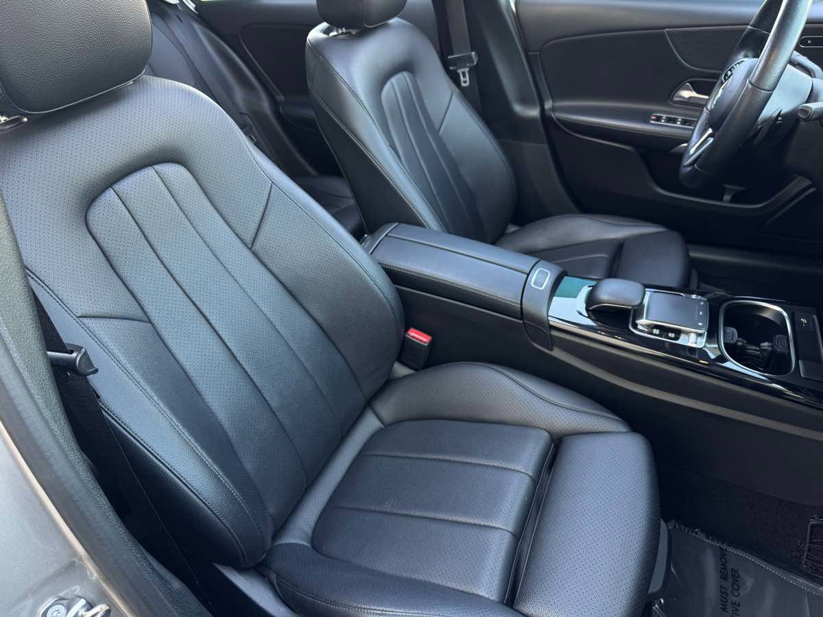 Used 2019 Mercedes-Benz A 220 image 23