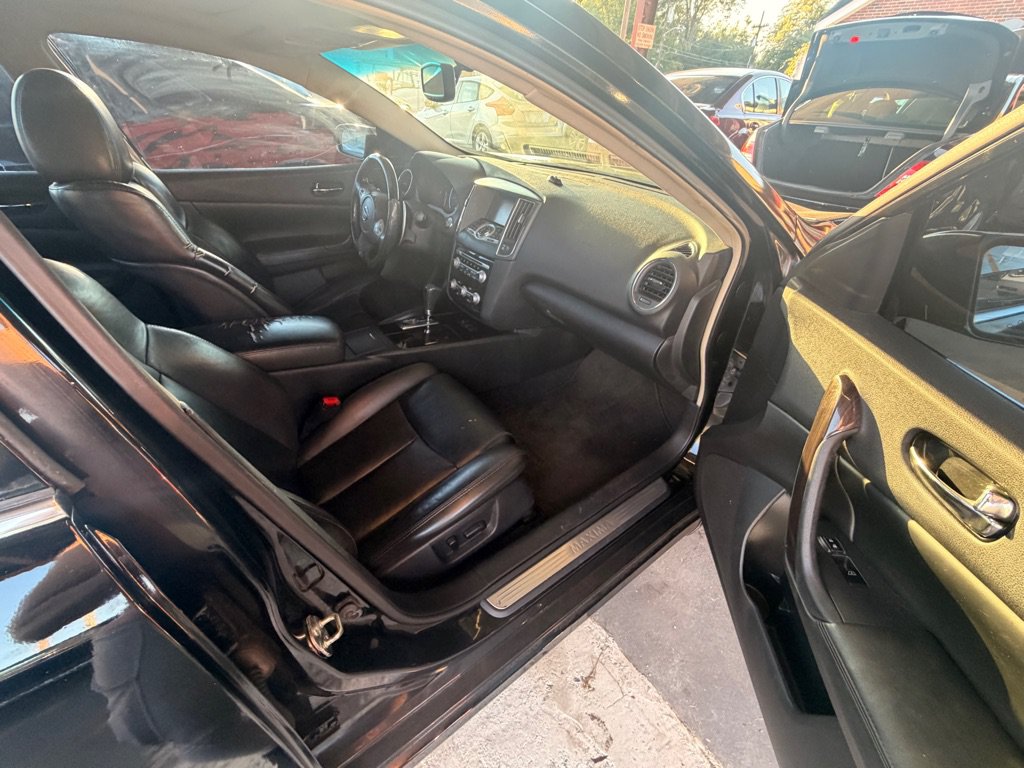 Used 2014 Nissan Maxima 3.5 SV w/ Premium Package FWD image 16