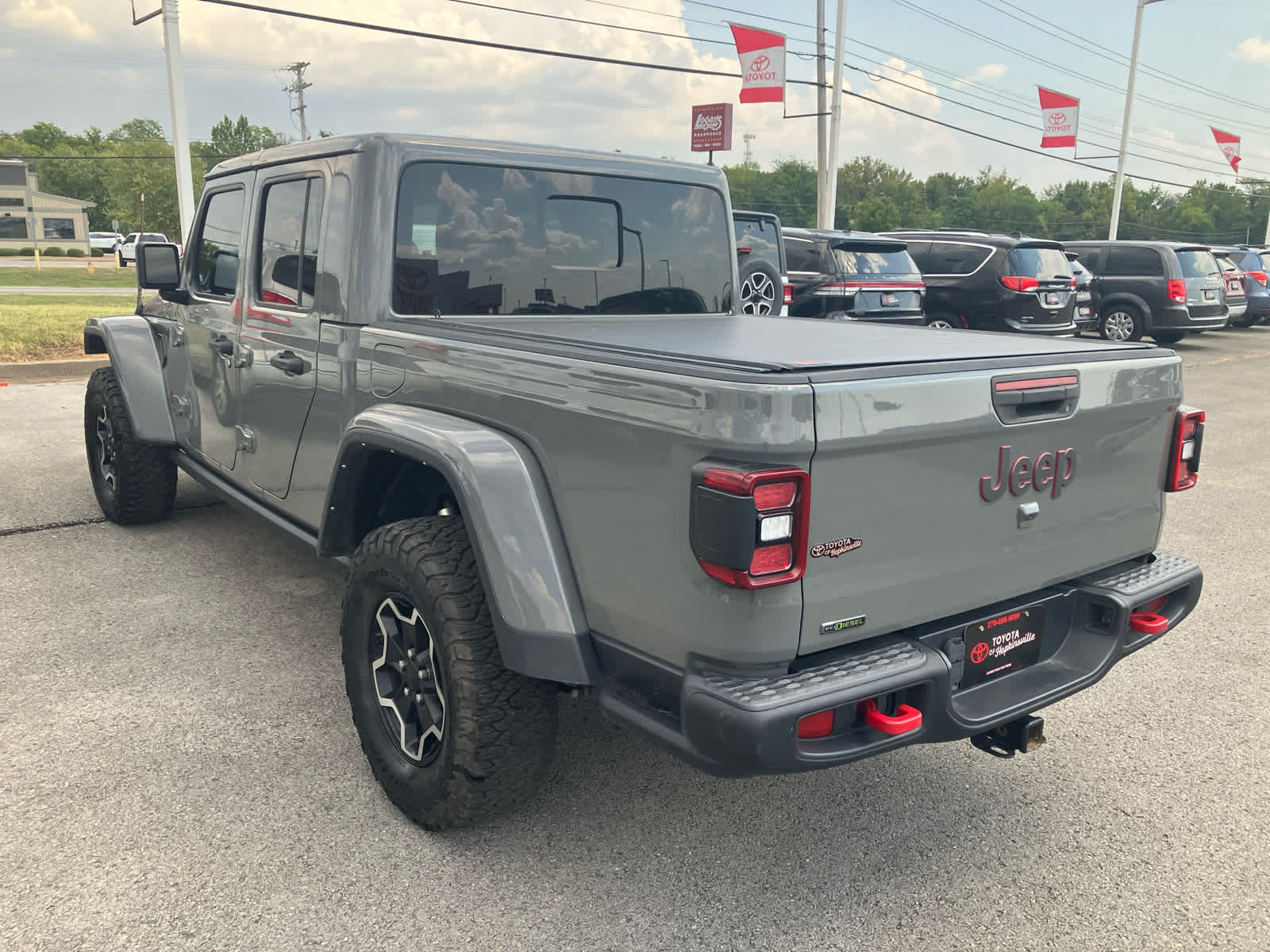 Used 2022 Jeep Gladiator Rubicon w/ LED Lighting Group AWD/4WD image 5