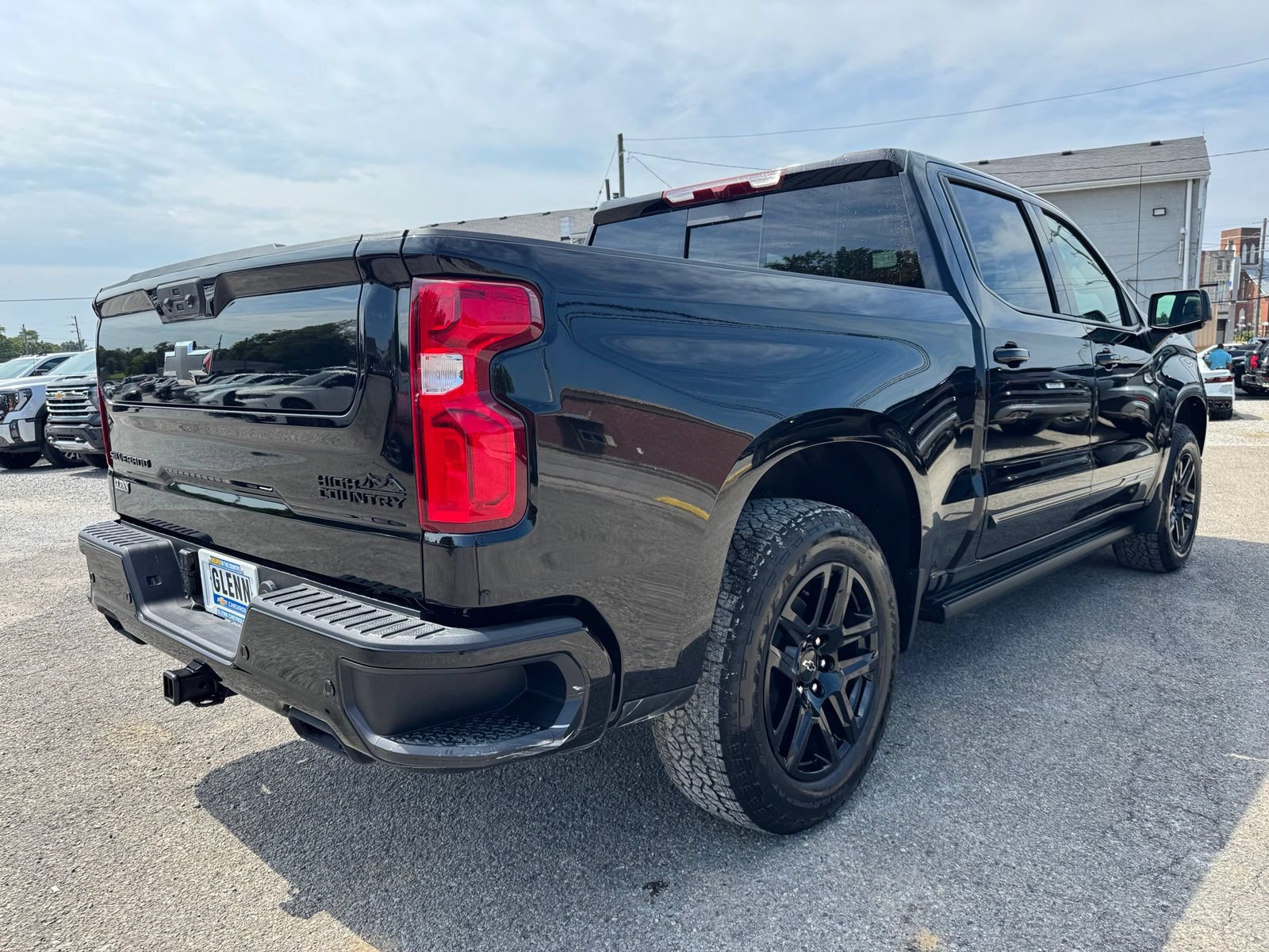 New 2026 Chevrolet Silverado 1500 High Country w/ Midnight Edition AWD/4WD image 6