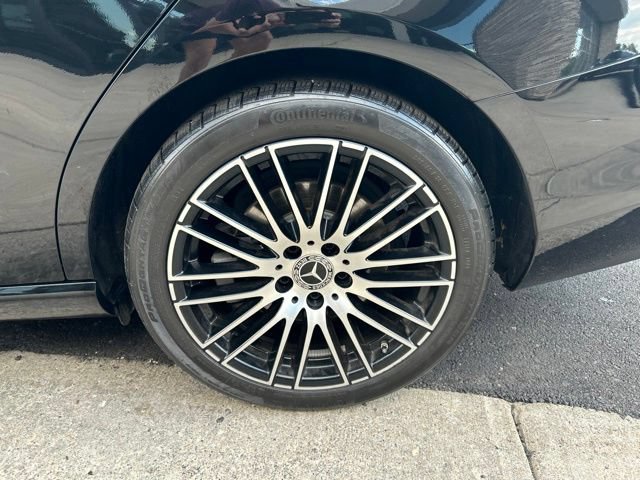 Used 2022 Mercedes-Benz C 300 4MATIC Sedan image 35