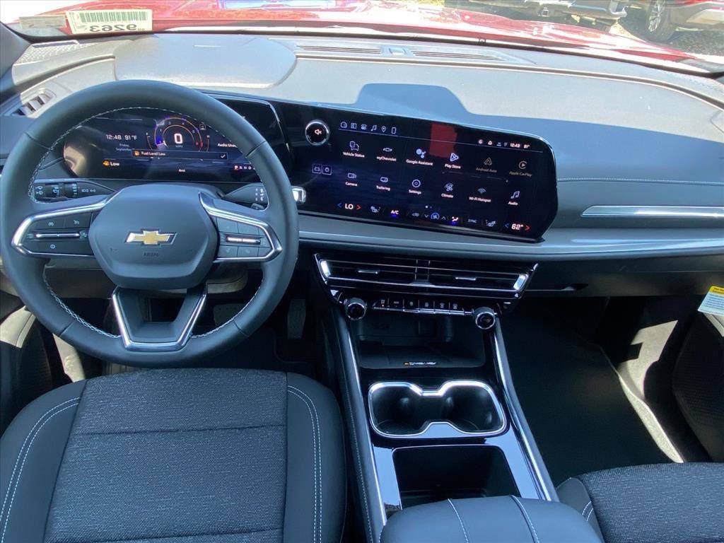 New 2026 Chevrolet Traverse LT w/ Driver Confidence Package image 12