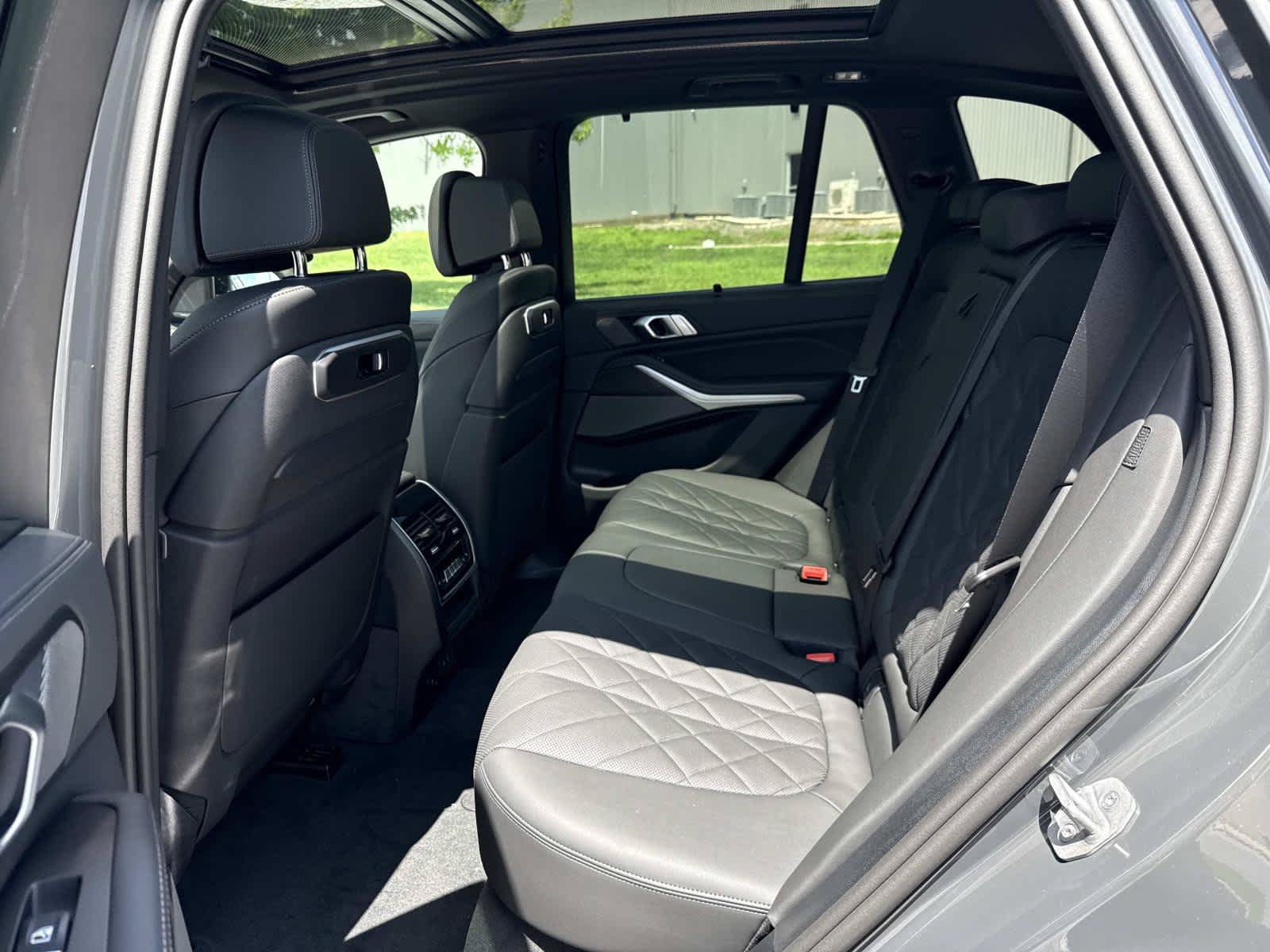 New 2026 BMW X5 M60i AWD/4WD image 15