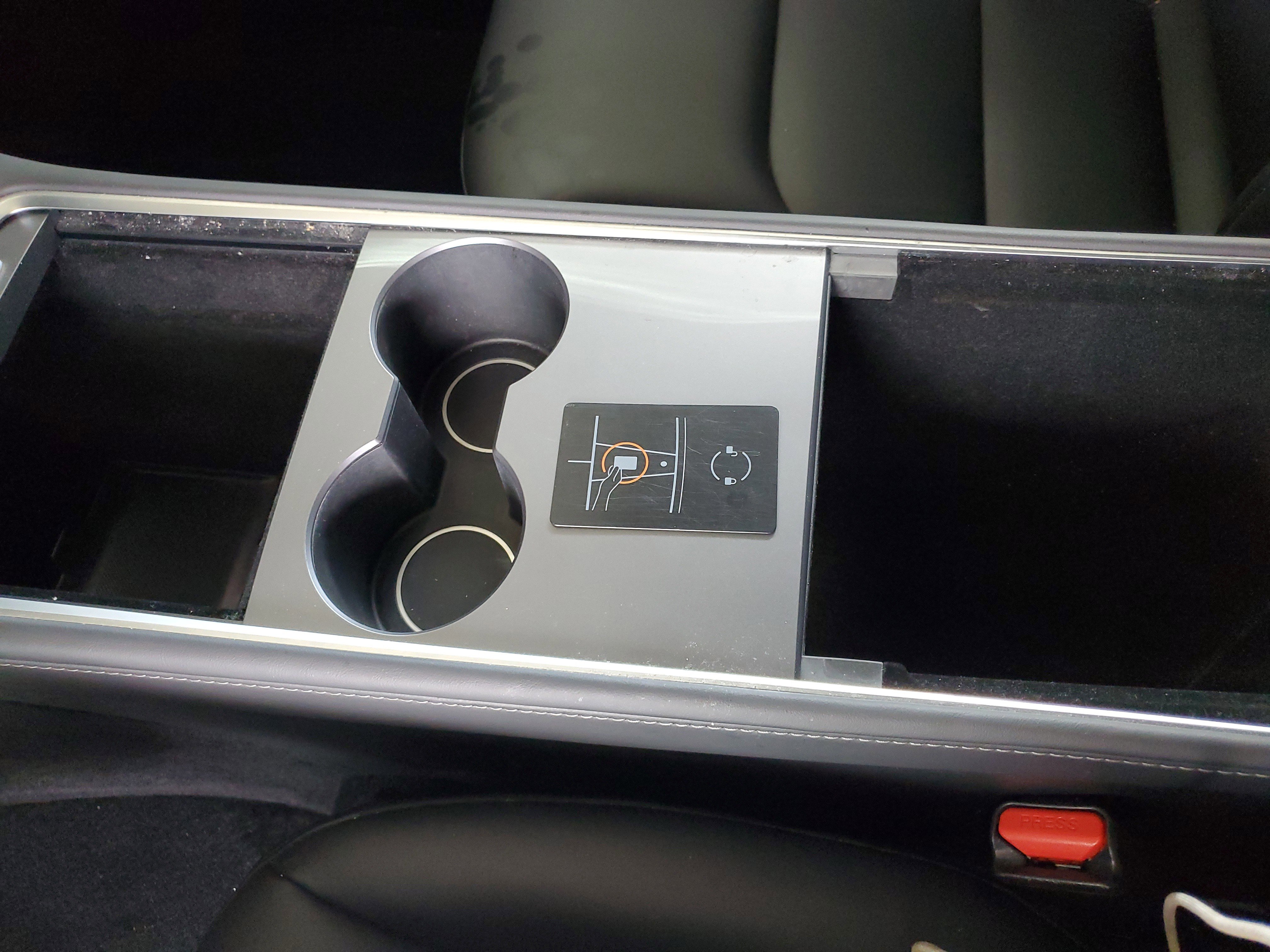 Used 2023 Tesla Model Y Long Range image 30