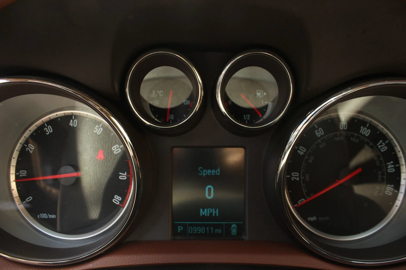 Used 2015 Buick Encore Premium AWD/4WD image 30