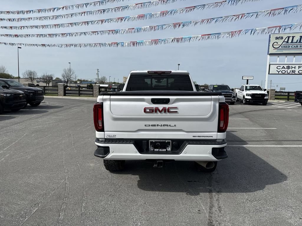 Used 2023 GMC Sierra 3500 Denali w/ Denali Ultimate Package AWD/4WD image 18