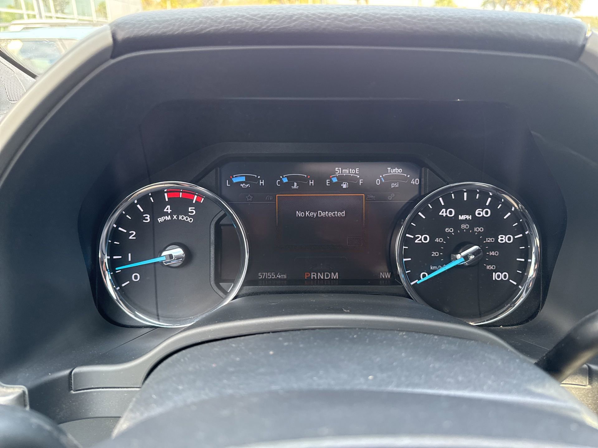 Certified 2022 Ford F250 Lariat w/ Tremor Off-Road Package image 16