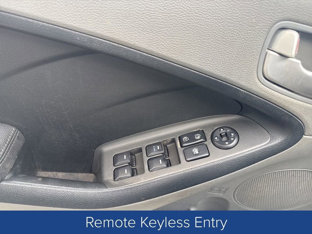 Used 2017 Kia Forte LX w/ LX Popular Package image 10