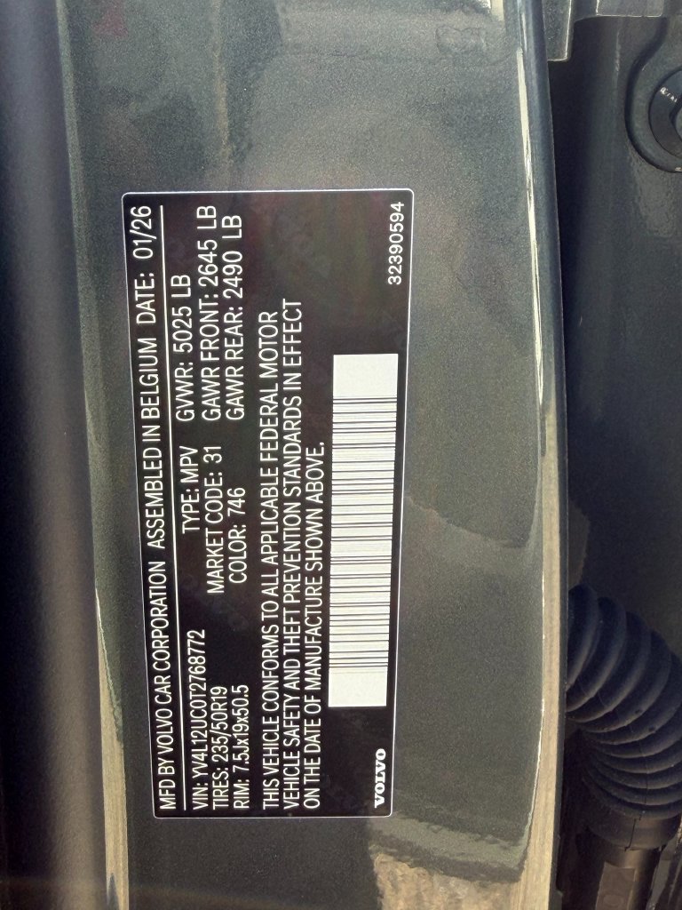 New 2026 Volvo XC40 B5 Plus w/ Protection Package Premier AWD/4WD image 34