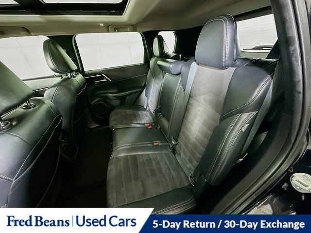 Used 2022 Mitsubishi Outlander SE image 26
