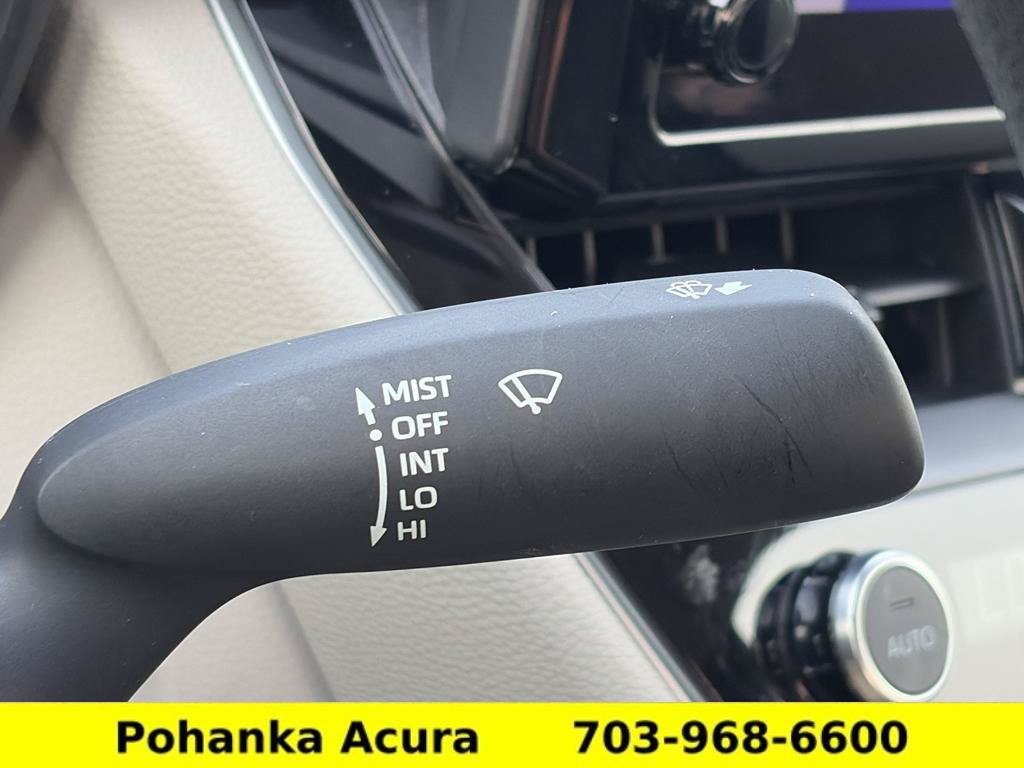 Used 2025 Toyota Corolla LE w/ LE Premium Package FWD image 11