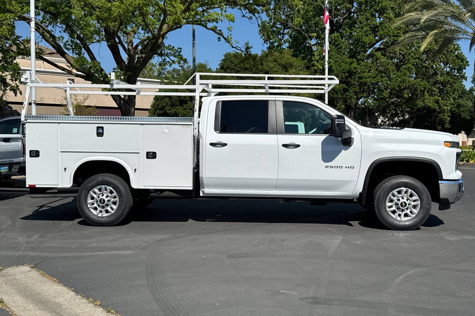 New 2026 Chevrolet Silverado 2500 W/T w/ WT Convenience Package AWD/4WD image 2