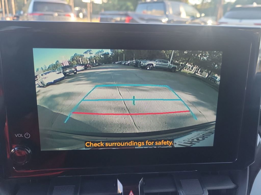 Certified 2025 Toyota Corolla Cross LE image 22