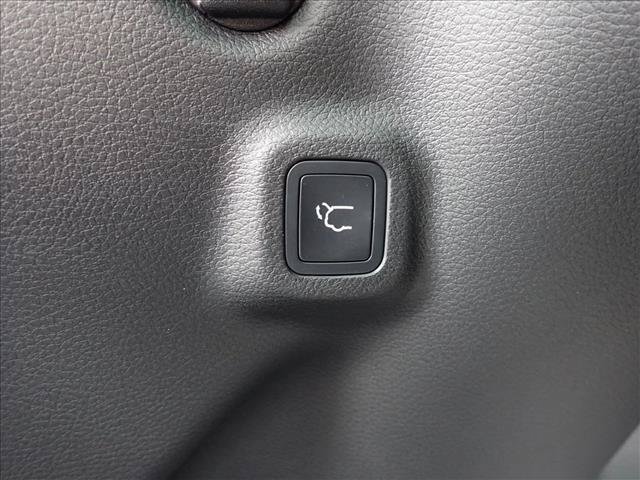 New 2026 Jeep Compass Latitude AWD/4WD image 9