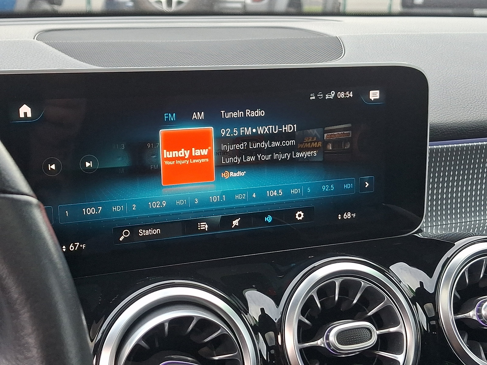 Used 2021 Mercedes-Benz GLB 250 4MATIC image 17
