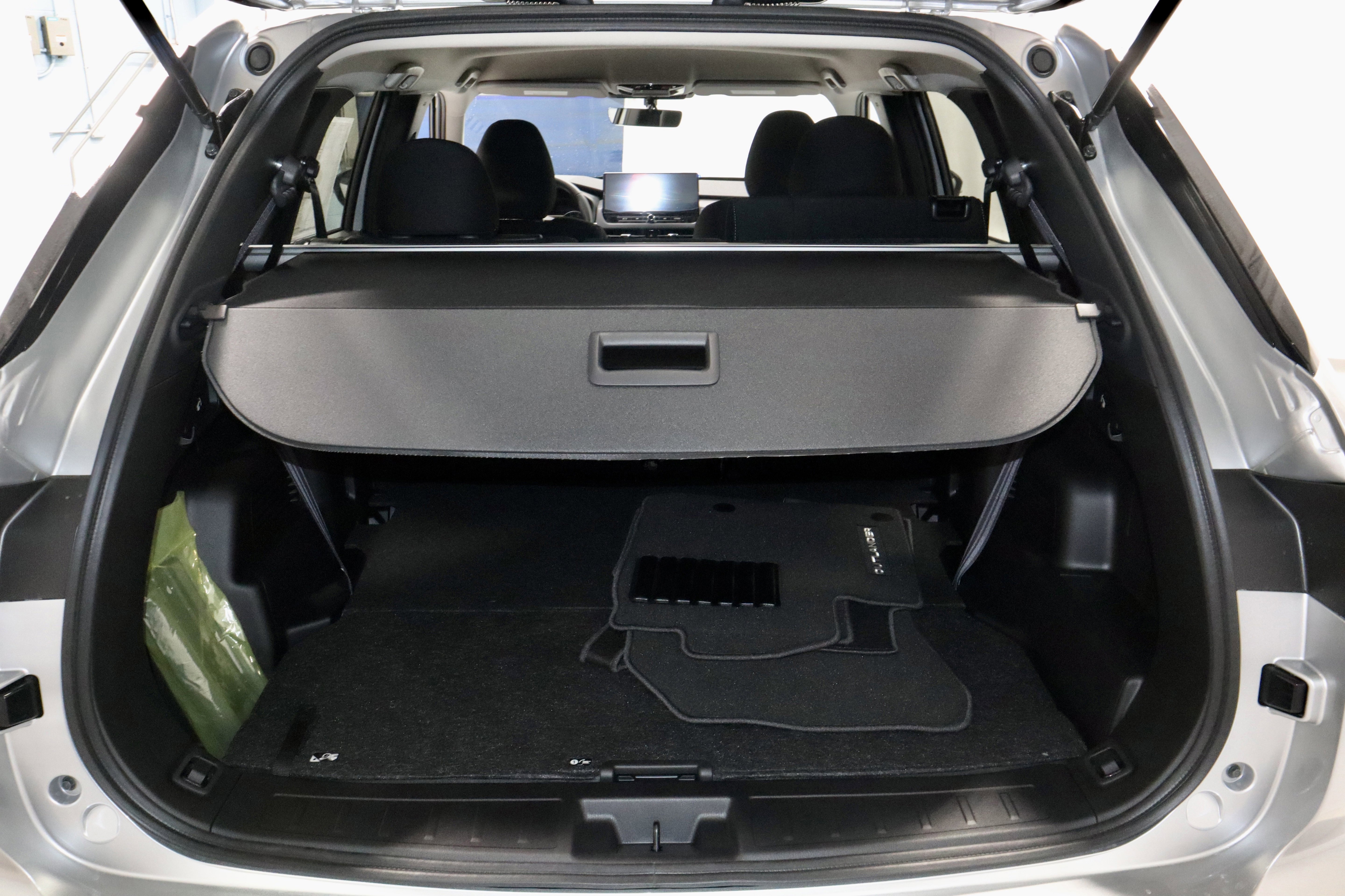 New 2026 Mitsubishi Outlander ES image 13