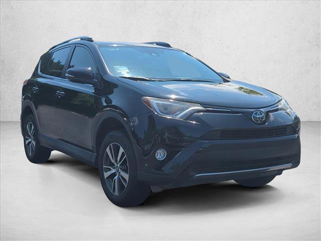Used 2018 Toyota RAV4 XLE FWD video 3