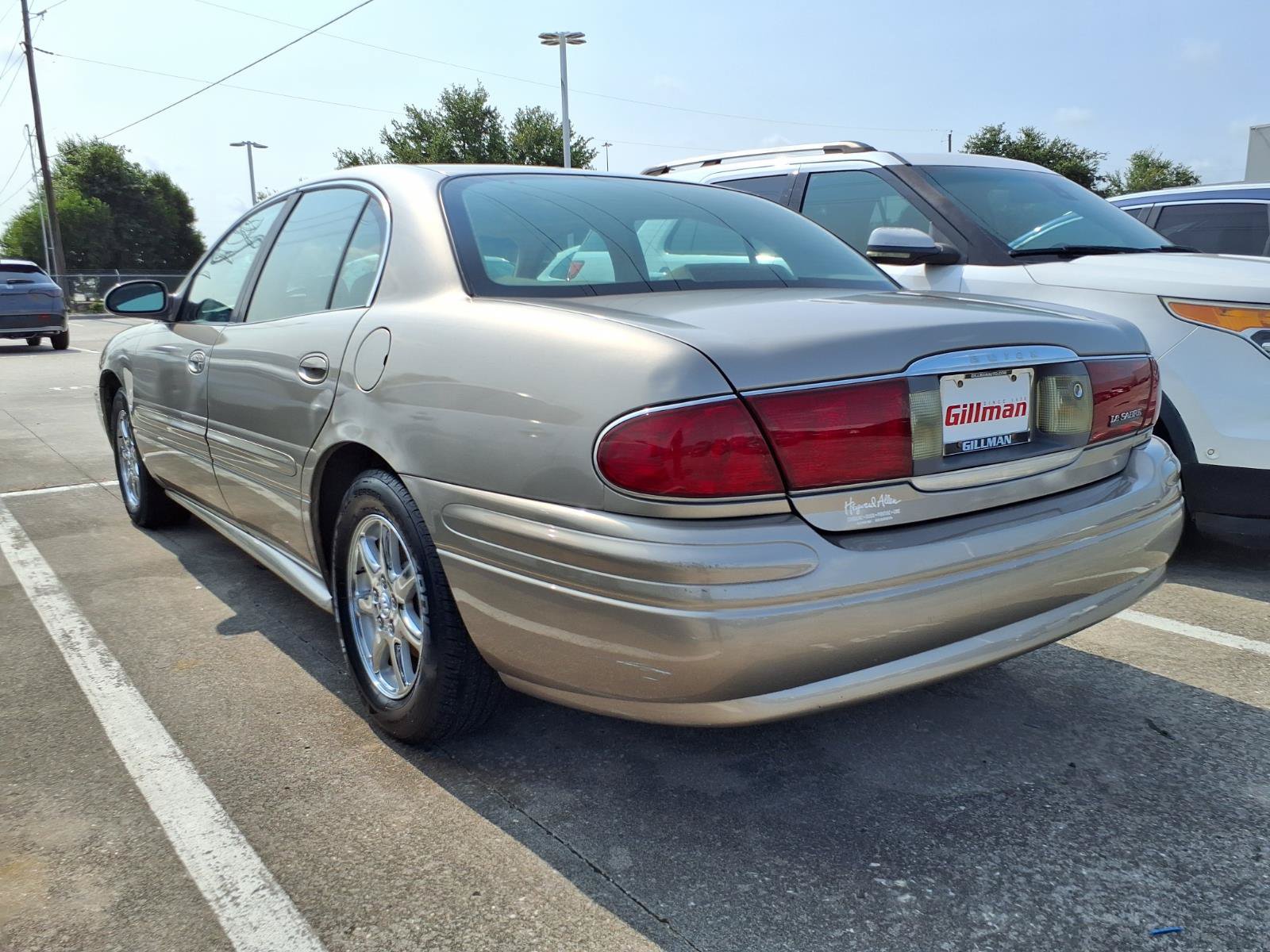 Used 2004 Buick Le Sabre Custom w/ Platinum Edition FWD image 3