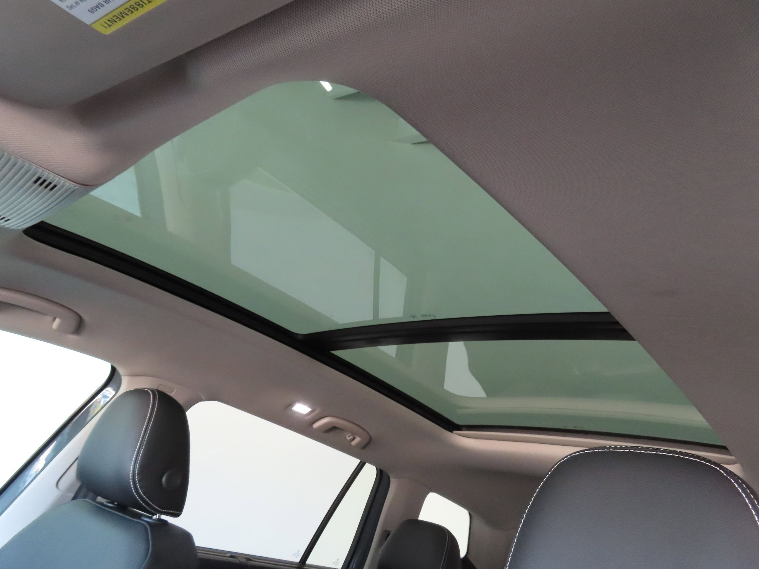 New 2025 Volkswagen Atlas SEL image 22