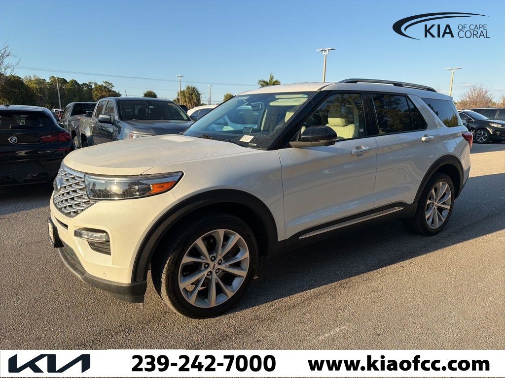 Used 2022 Ford Explorer Platinum w/ Technology Package image 1