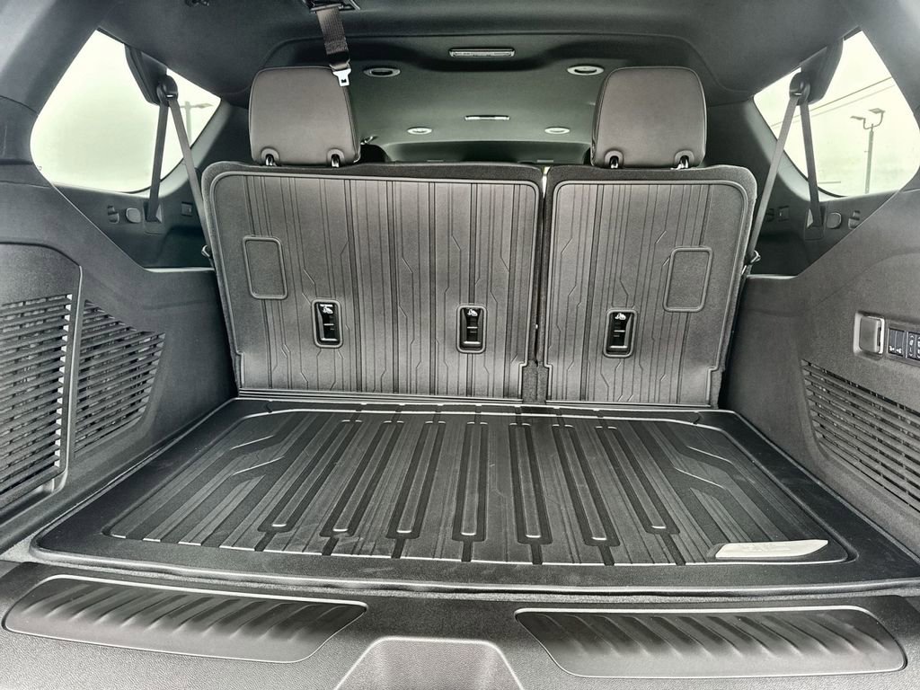New 2026 GMC Yukon XL Elevation w/ LPO, Floor Liner Package image 26