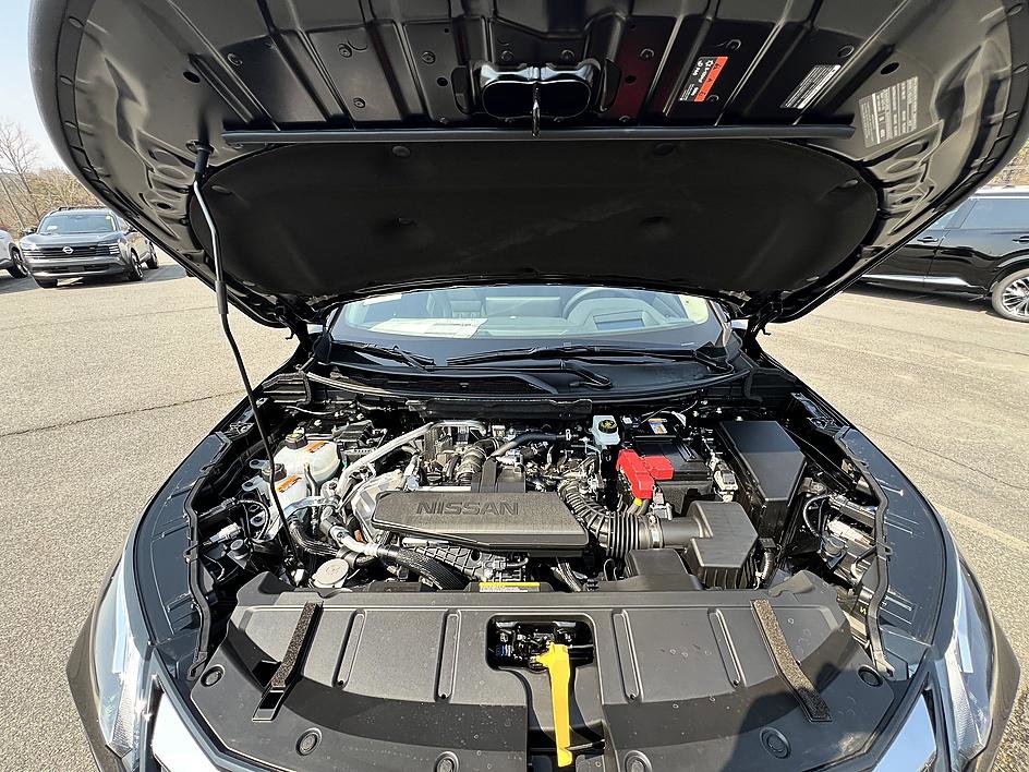 New 2026 Nissan Rogue Platinum image 10